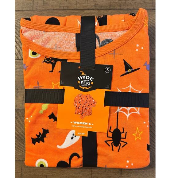 Hide and Eek Women’s Halloween Pajamas! Size Women’s Small!  New in package! - Picture 1 of 2